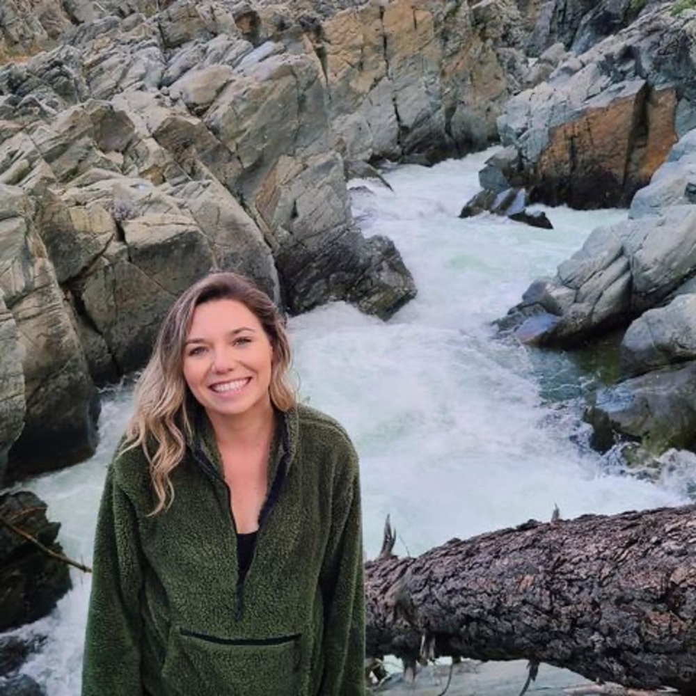 Meet your Posher, Caroline